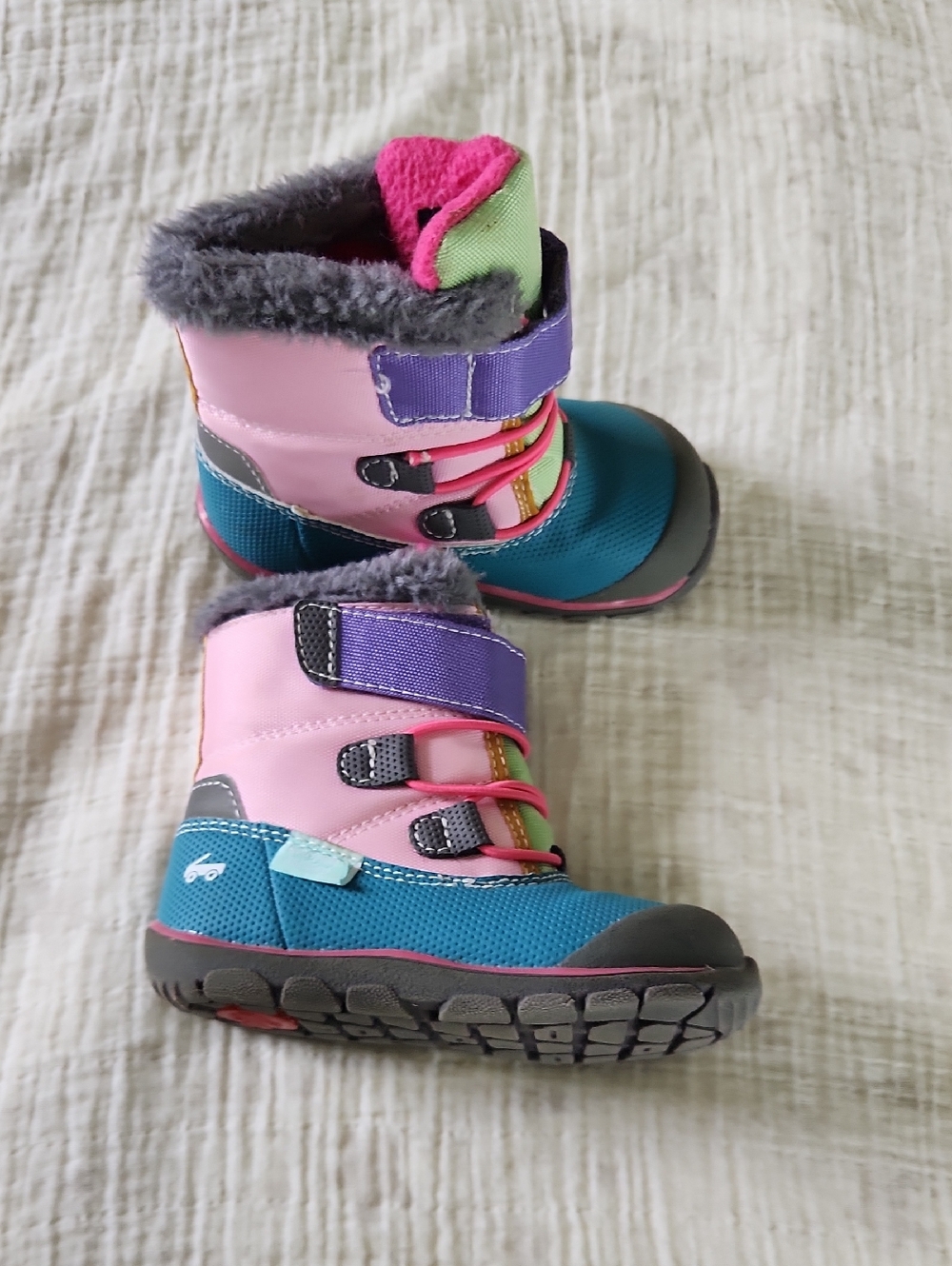 See Kai Run Snow Boots Size 7